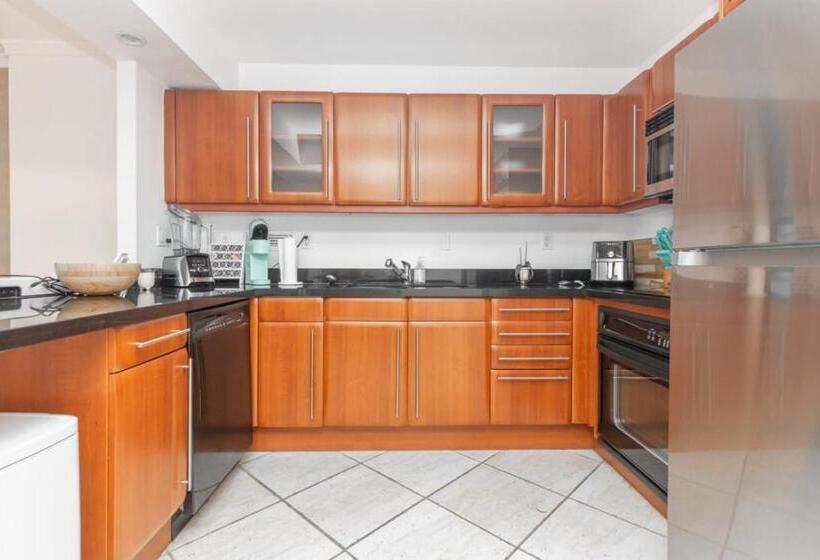 带1个卧室的带阳台的公寓, Stunning Studio With Balcony In South Beach