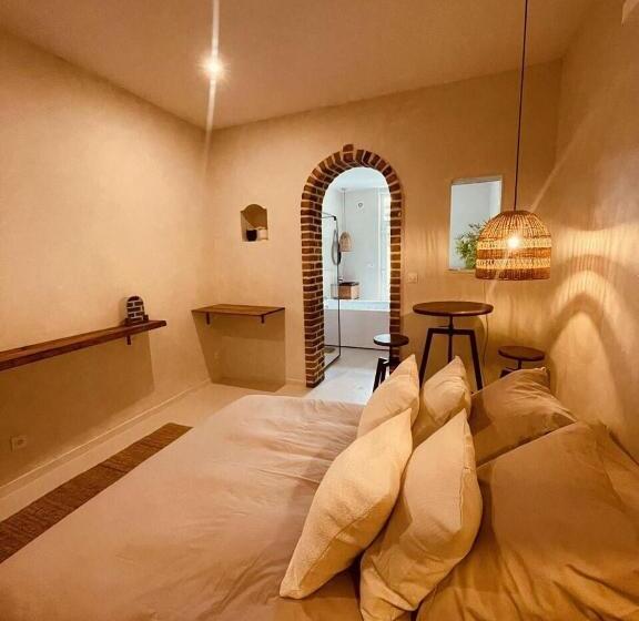 Люкс, Maison Marceau Suite And Spa
