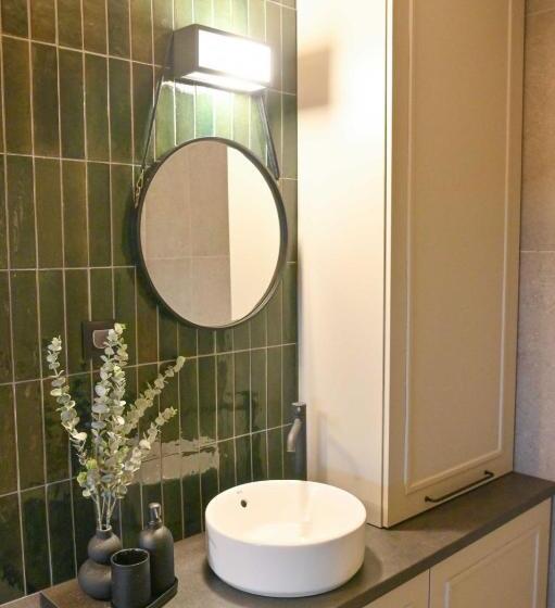 Апартаменты 1 Спальня с Видом, Marand Boutique Apartments