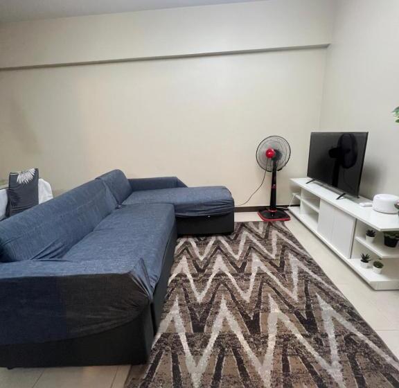 Семейный Номер, Mirea Residences Condominium