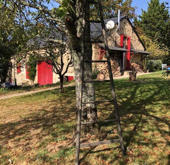 Номер Стандарт, Gîte La Sarrée
