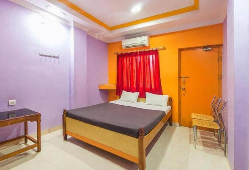 Номер Deluxe Кровать Кинг, Padmapani Park Fardapur