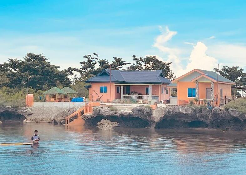 Семейный Номер, Rainbow Beach Bar & Resort