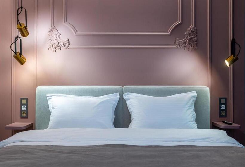 سوییت, Apart Hotel Colibri