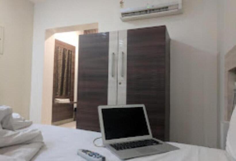 Трехместный Номер Deluxe, Sri Murugan Residency, Coimbatore