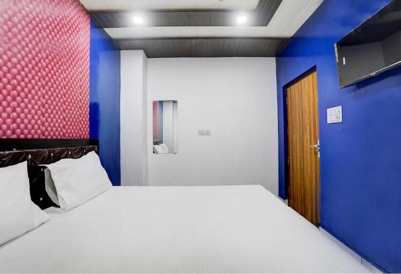 Трехместный Номер Классика, Oyo Kittu Hotel And Restaurant