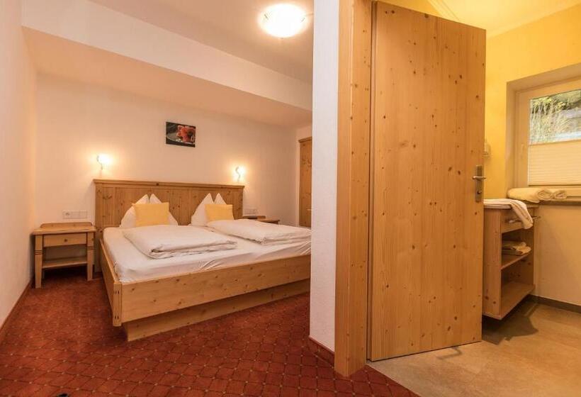 اتاق استاندارد, Alpenhof Apartments