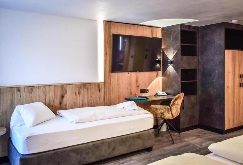 Quarto Triplo Deluxe, Grieserhof