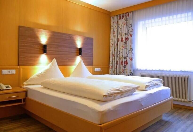 Номер Стандарт, Grieserhof