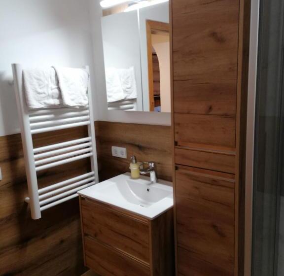 패밀리 룸, Haus Bergliebe