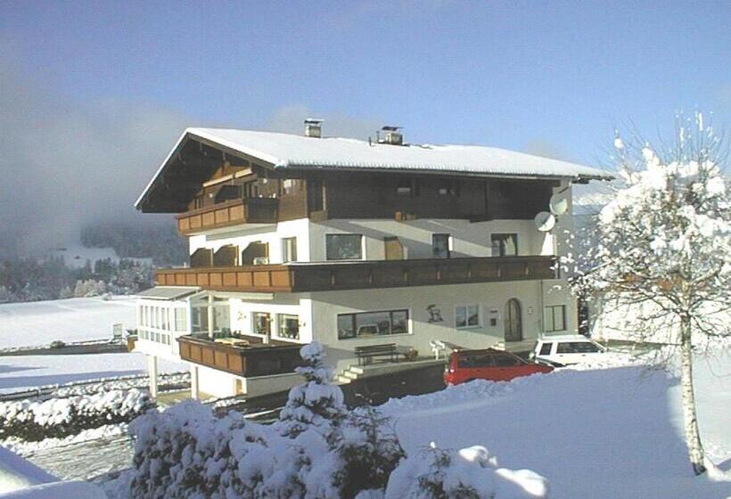 침실 1개 아파트, Haus Hubertus
