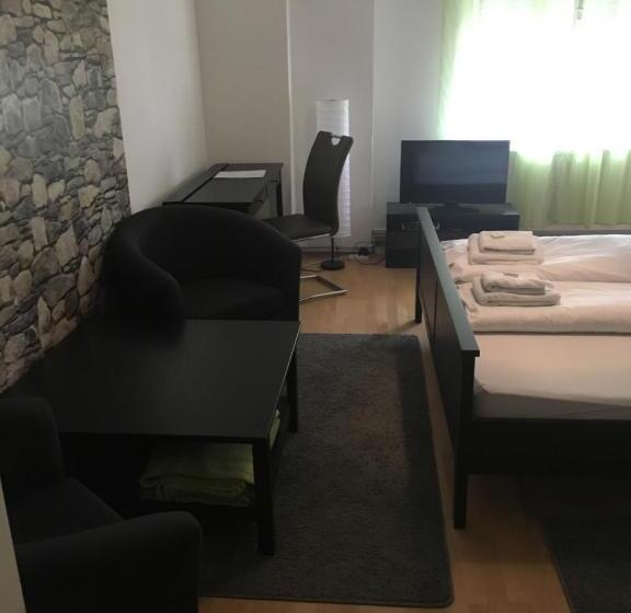 带2个卧室的公寓, Pension Sunnseitn   Gasthof   Café   Weinkeller