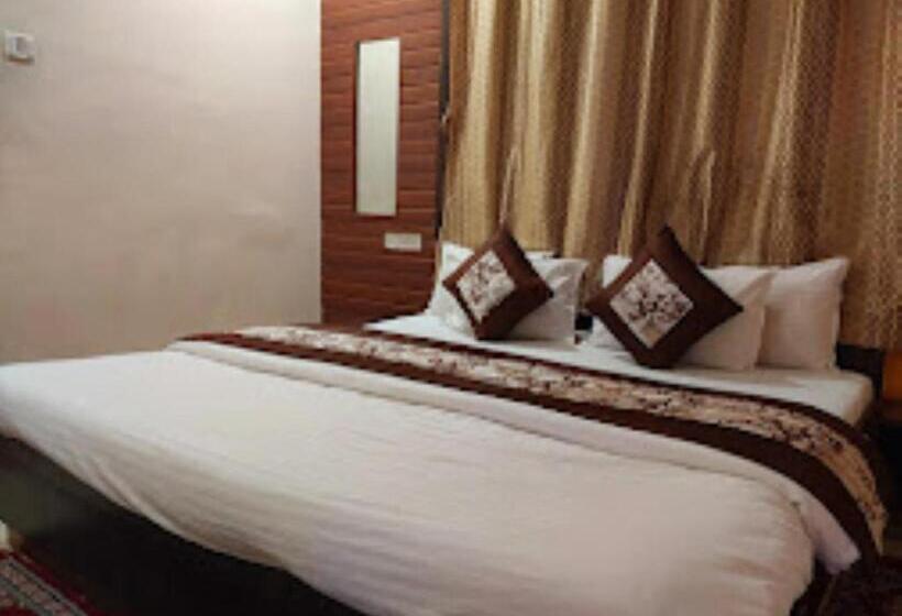 Номер Deluxe, Parth Inn, Wardha