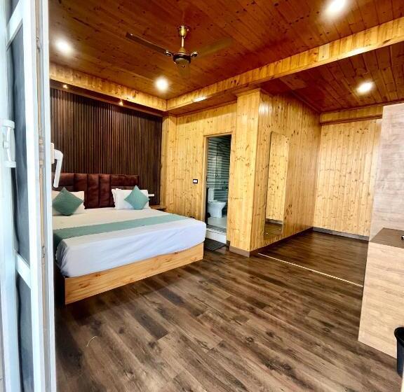 패밀리 스위트, The Poplars Estate, Kasauli