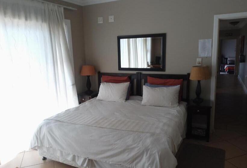 Номер Deluxe Кровать Кинг, Aloe Inn Guesthouse
