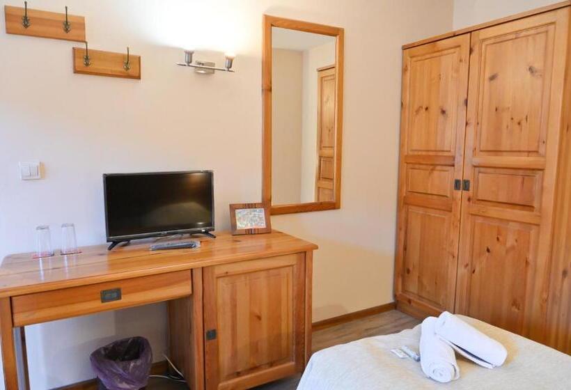Номер Стандарт, Bansko Nomads