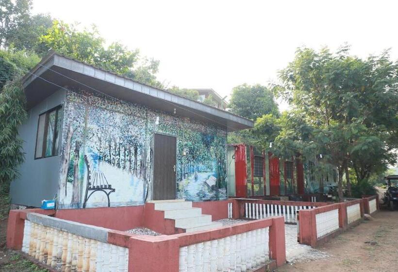 经济房, Sound Rio Retreat Karjat