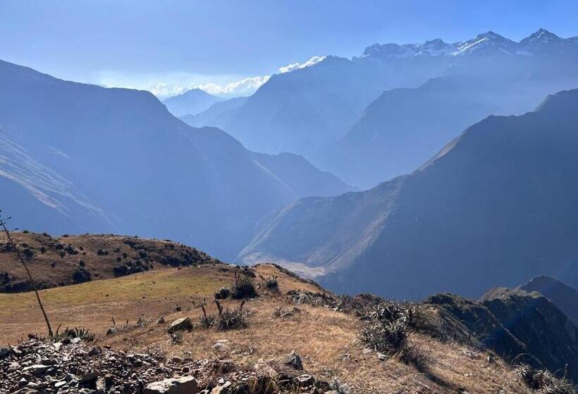 اتاق استاندارد سه نفره, The Wooden House Choquequirao