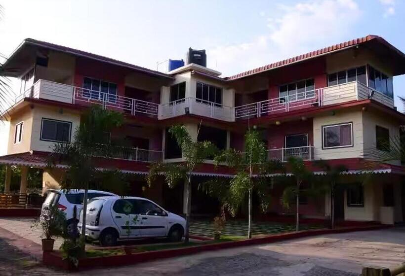 Семейный Номер Deluxe, Suryansh Beach Resort