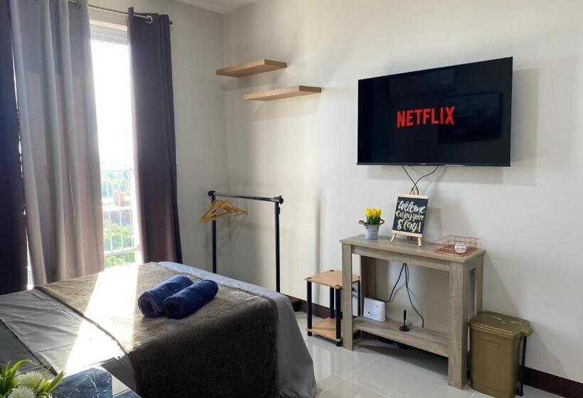 스탠다드 발코니 스튜디오, Apartment In Lapu Lapu