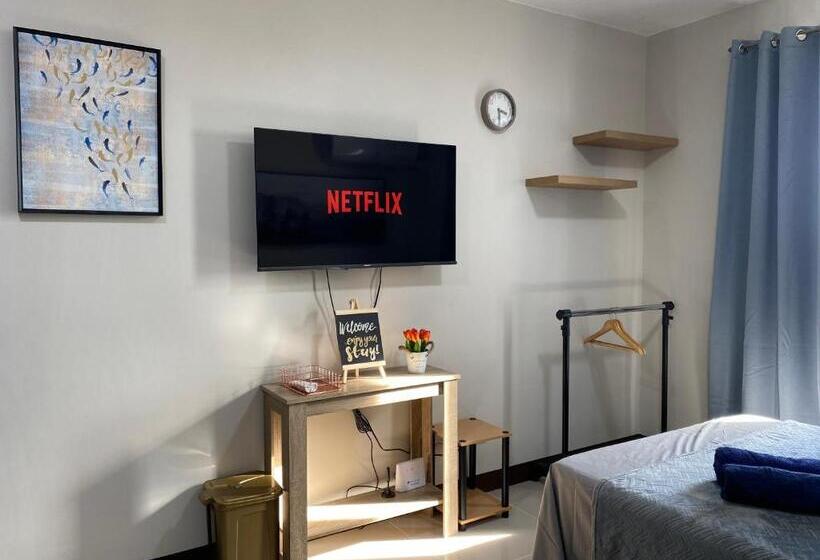스탠다드 발코니 스튜디오, Apartment In Lapu Lapu
