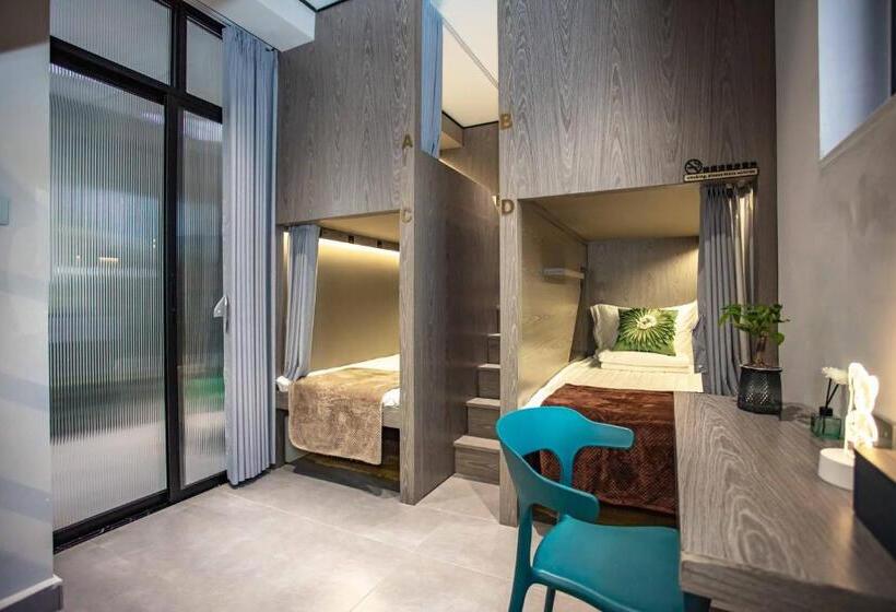 سرير فى غرفة مشتركه, Dali Nurishop Hostel