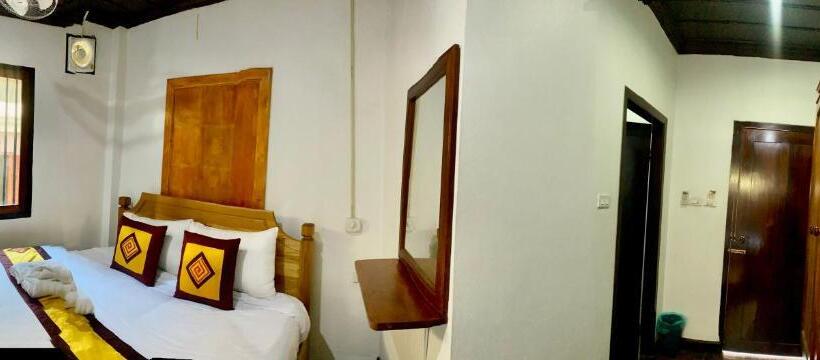 اتاق استاندارد با تخت بزرگ, Lakhangthong Villa Luangprabang 2
