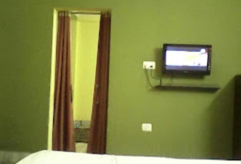 Номер Deluxe, Vijieya Hotel Bihar