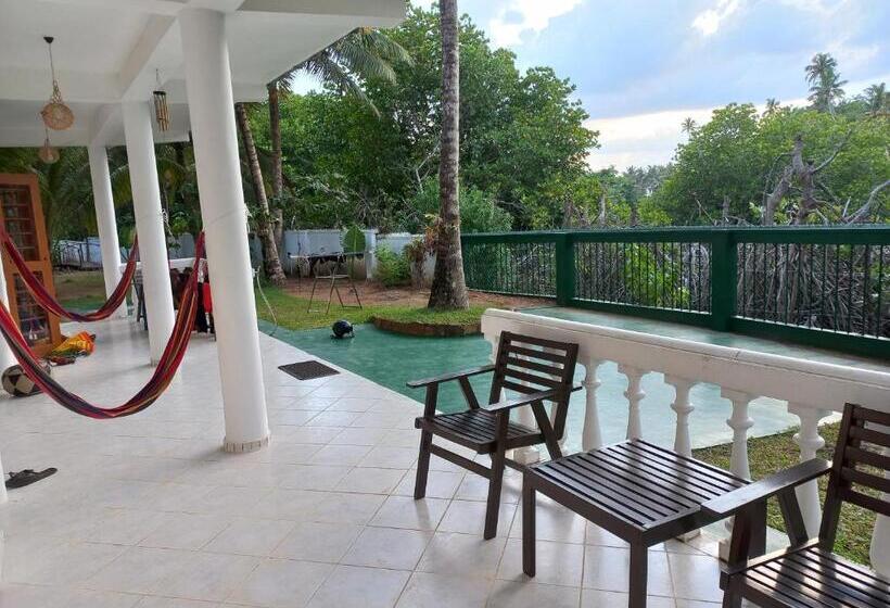 Вилла 1 Спальня, Shanon Lake Villa Surf Lodge