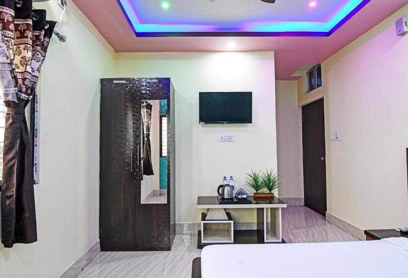 Номер Стандарт, Oyo Hotel Flowra