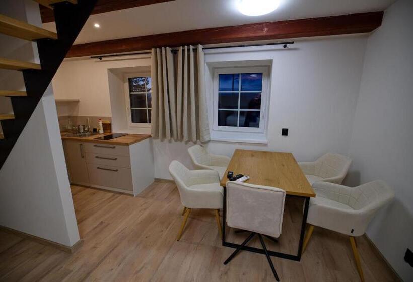 Family Suite, Penzion Pod Hazmburkem