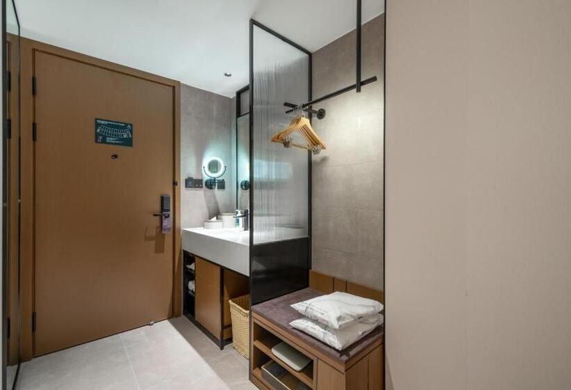 Номер Стандарт, Atour Hotel Qingdao Tangdao Bay Jinggangshan Station