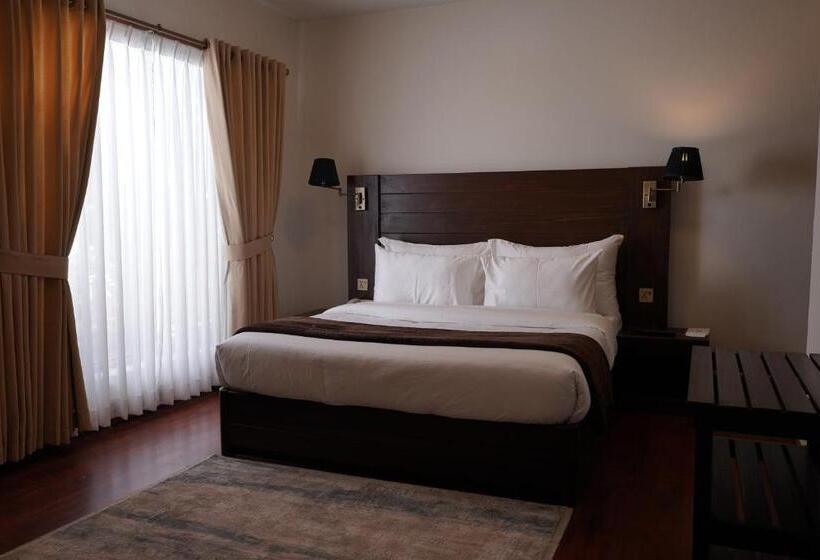 اتاق لوکس, Terrace Hills Resort