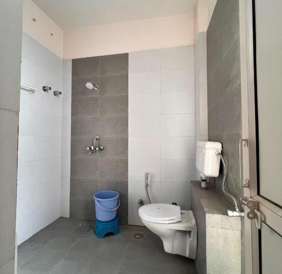 豪华房间, The Patel Stadium Hotel 1 Km From Bus Stand And 2 Km From Railway Station