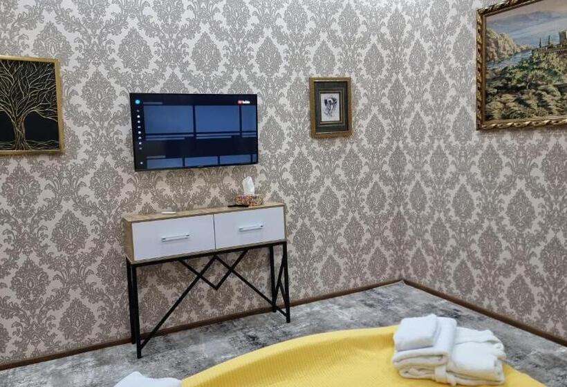 اتاق استاندارد, Euro House
