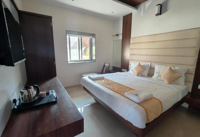 标准间, Forest Breeze Inn