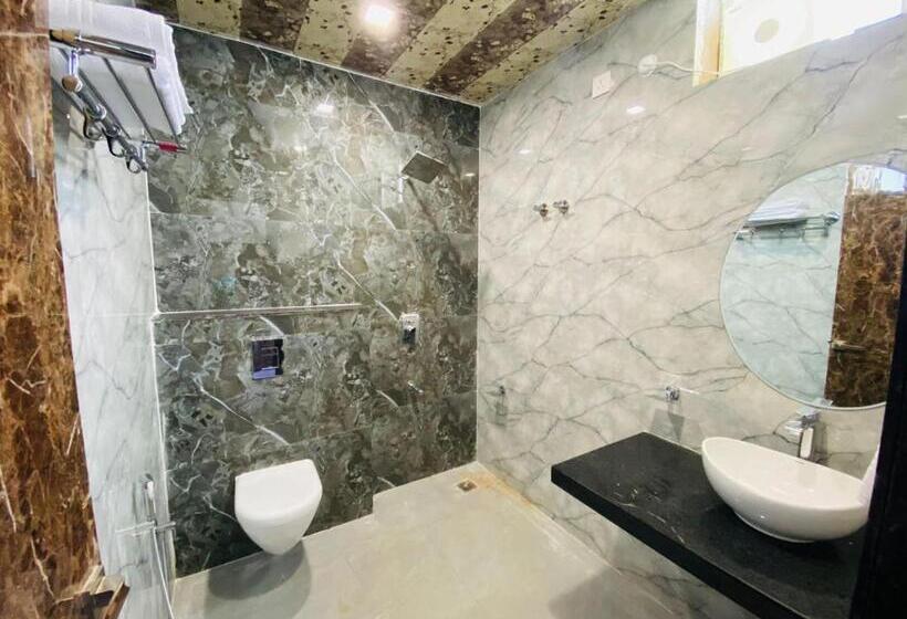 豪华房间, Shree Yog Maya Resort
