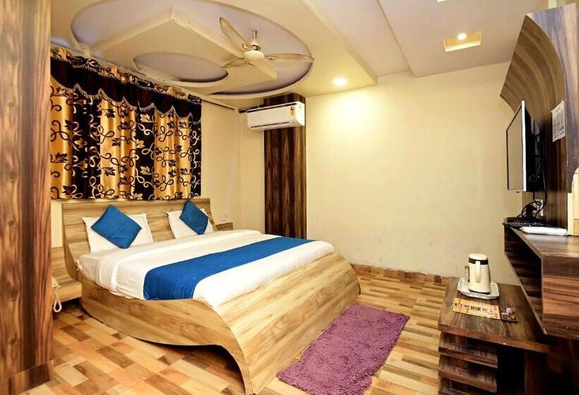 Номер Superior, Star Palace Near Railway Station