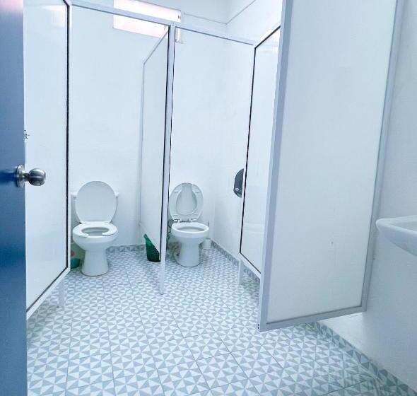 Quarto Estandar Banheiro Compartilhado, Vive Alegría, Dragonfly