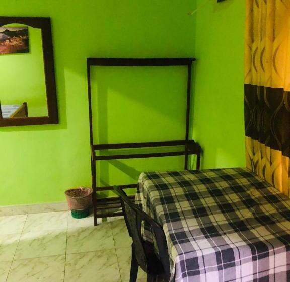 Номер Стандарт, River Garden Hotel Anuradhapura