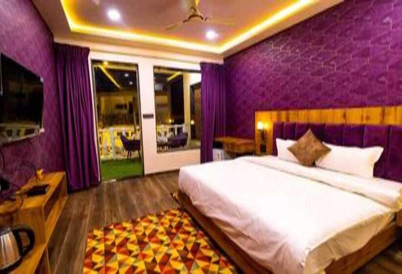 Номер Deluxe, The Gajraj Resort Pench