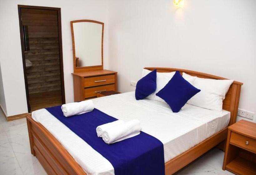 Трехместный Номер Deluxe, Mamma Raji Hotel   Freedom Paradise
