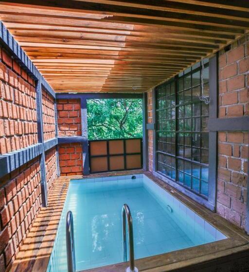 Suite with Pool, Covanro Sigiriya   Brand New Luxury