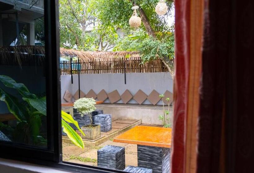 Deluxe Family Room, Rastha Pastha Beach Villa