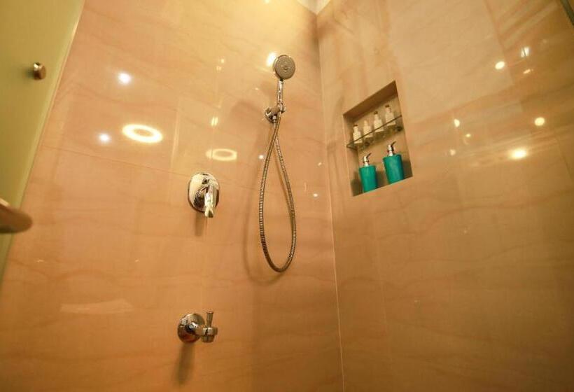 Люкс Повышенной Комфортности, Wisdom Boutique Resort