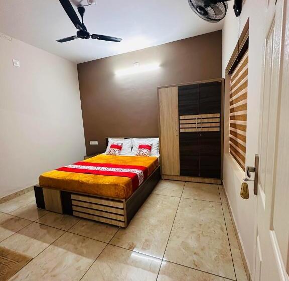 스탠다드 룸, Luxe Hotel   Rooms & Villas Wayanad