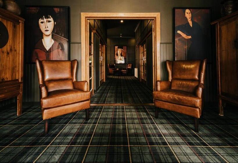 스탠다드 룸 킹사이즈 침대, The Amalfi Minimalist Room P