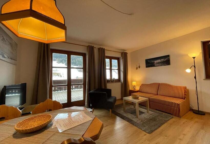 آپارتمان 1 خوابه با بالکن, Appartements Diana