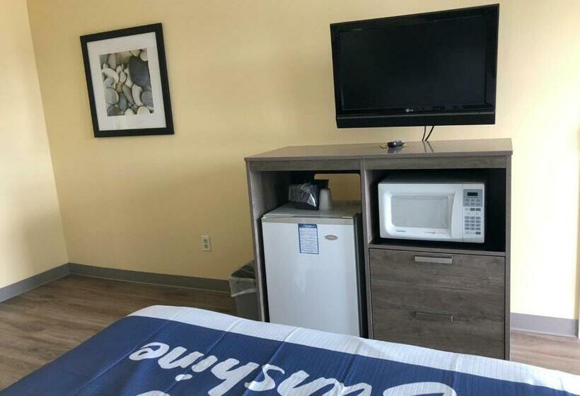 Номер Стандарт, Days Inn By Wyndham Cape Carteret