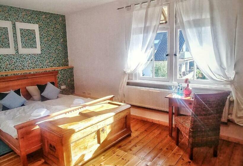 Номер Стандарт, Privathotel Der Schwarze Herrgott No Tv